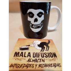 MISFITS TAZA ( en caja)