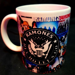 RAMONES HEY HO LET`S GO TAZA (en caja)