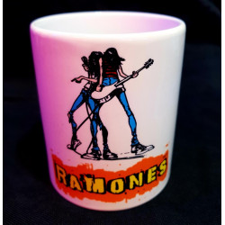 RAMONES TAZA (en caja)