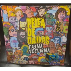 Pelea de Gallos  fauna...